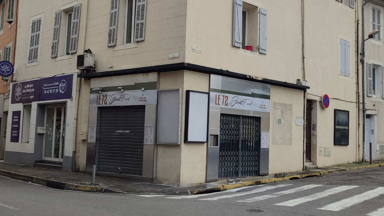 immeuble  pièces 225 m2 à vendre à Aubagne (13400)