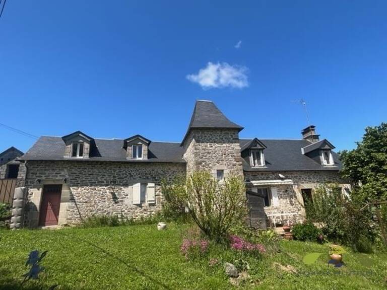 CORREZE — photo 1