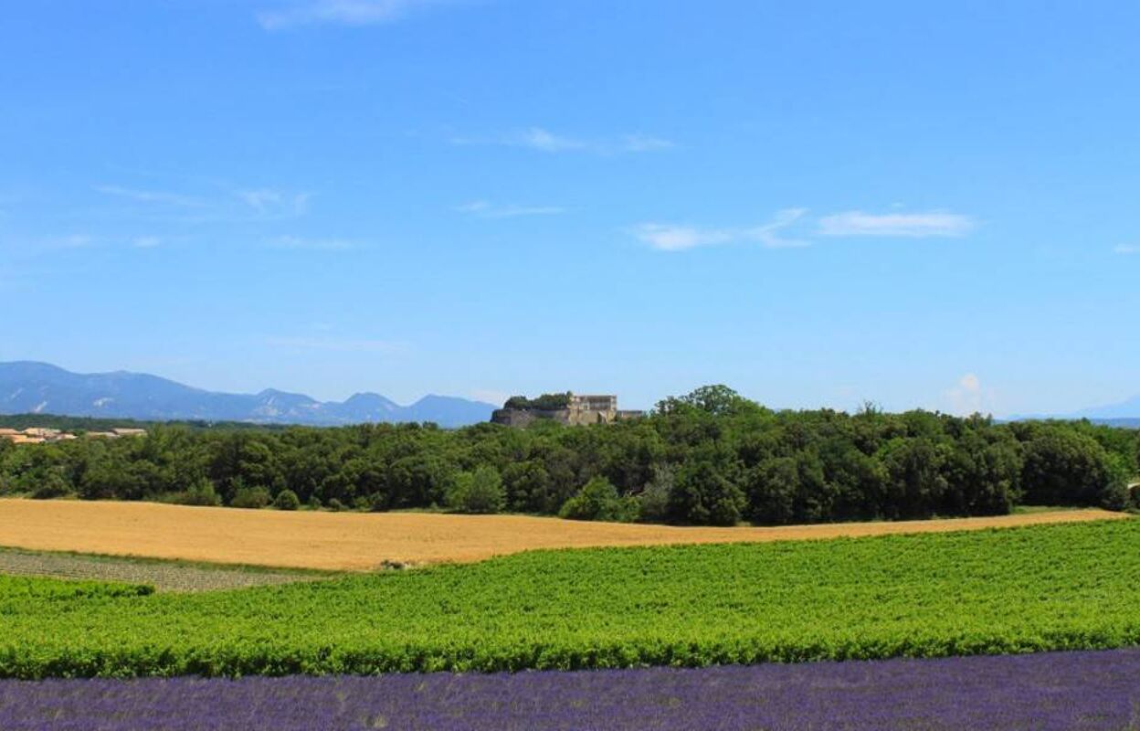 terrain 1500 m2 à construire à Grignan (26230)