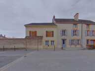 Maison À Vendre + dépendance avec garage — photo 2