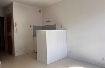 vente appartement 57 000 € à proximité de Serres-Morlaàs (64160)