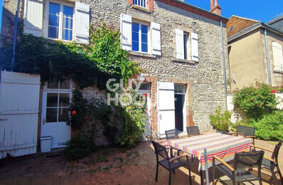 vente maison 185 000 € à proximité de Yèvre-la-Ville (45300)