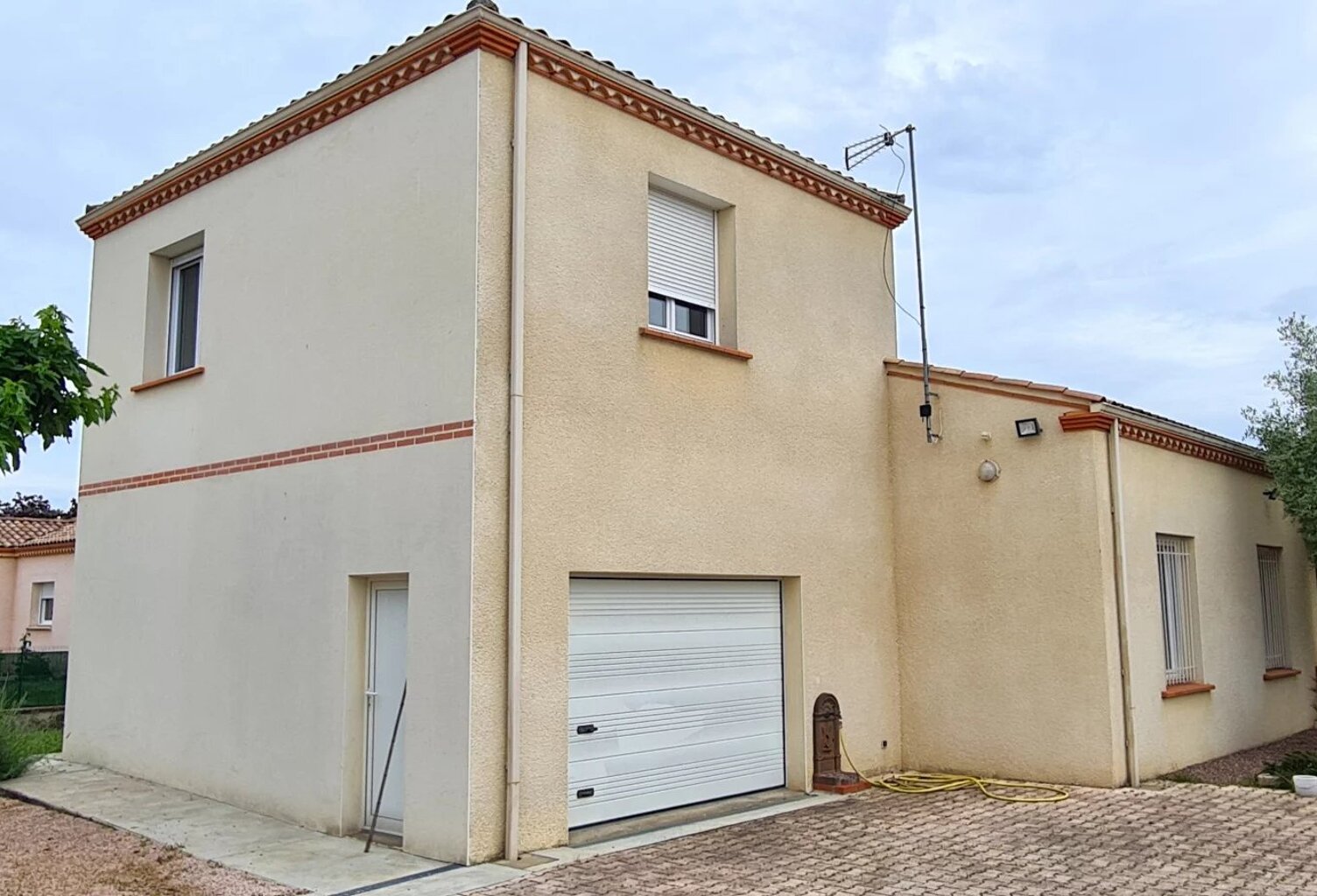 Maladrerie - Maison T5 avec Jardin — photo 1