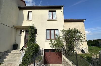 vente maison 152 200 € à proximité de Monceau-Lès-Leups (02270)