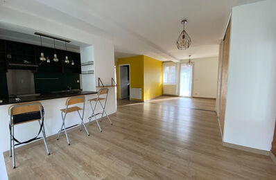 location appartement 887 € CC /mois à proximité de Mazerolles (64230)