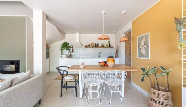 Villa / Maison 11 pièces  à vendre Lourmarin 84160