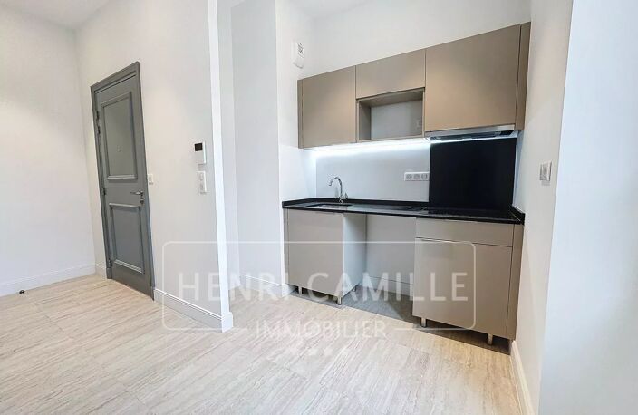 CANNES PETIT JUAS 3 PIECES — photo 2