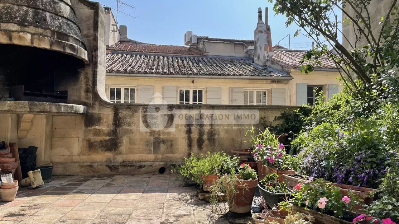 maison 6 pièces 210 m2 à vendre à Arles (13200)