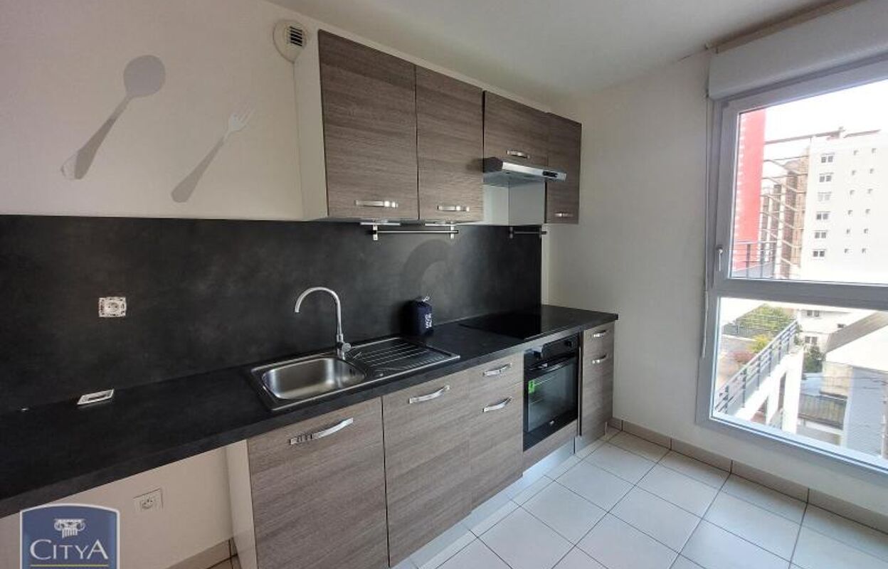 appartement 4 pièces 87 m2 à louer à Tours (37000)