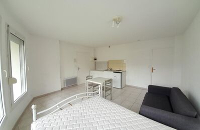 location appartement 410 € CC /mois à proximité de Ebblinghem (59173)