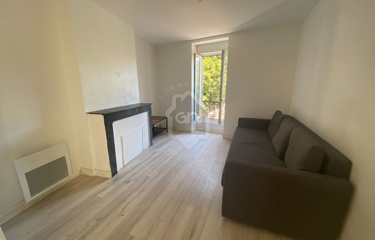 appartement 2 pièces 42 m2 à louer à Nîmes (30000)