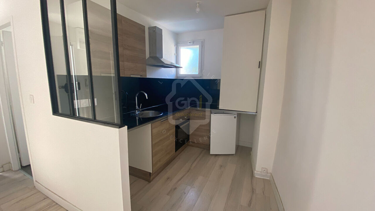 appartement 2 pièces 42 m2 à louer à Nîmes (30000)