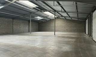 Commerce  1320 m² à vendre à Notre-Dame-d'Oé (37390)