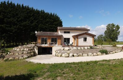 vente maison 297 500 € à proximité de Saint-Ciers-sur-Gironde (33820)