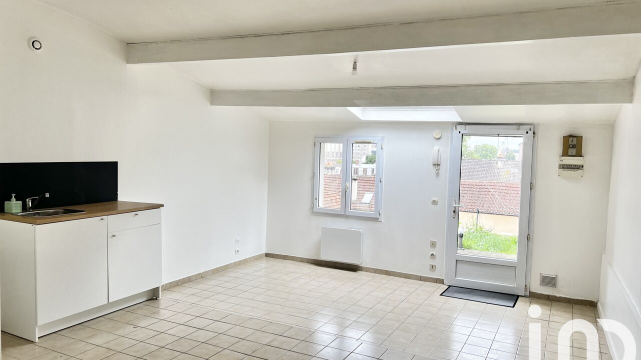 appartement 1 pièces 30 m2 à vendre à Saint-Germain-Lès-Corbeil (91250)