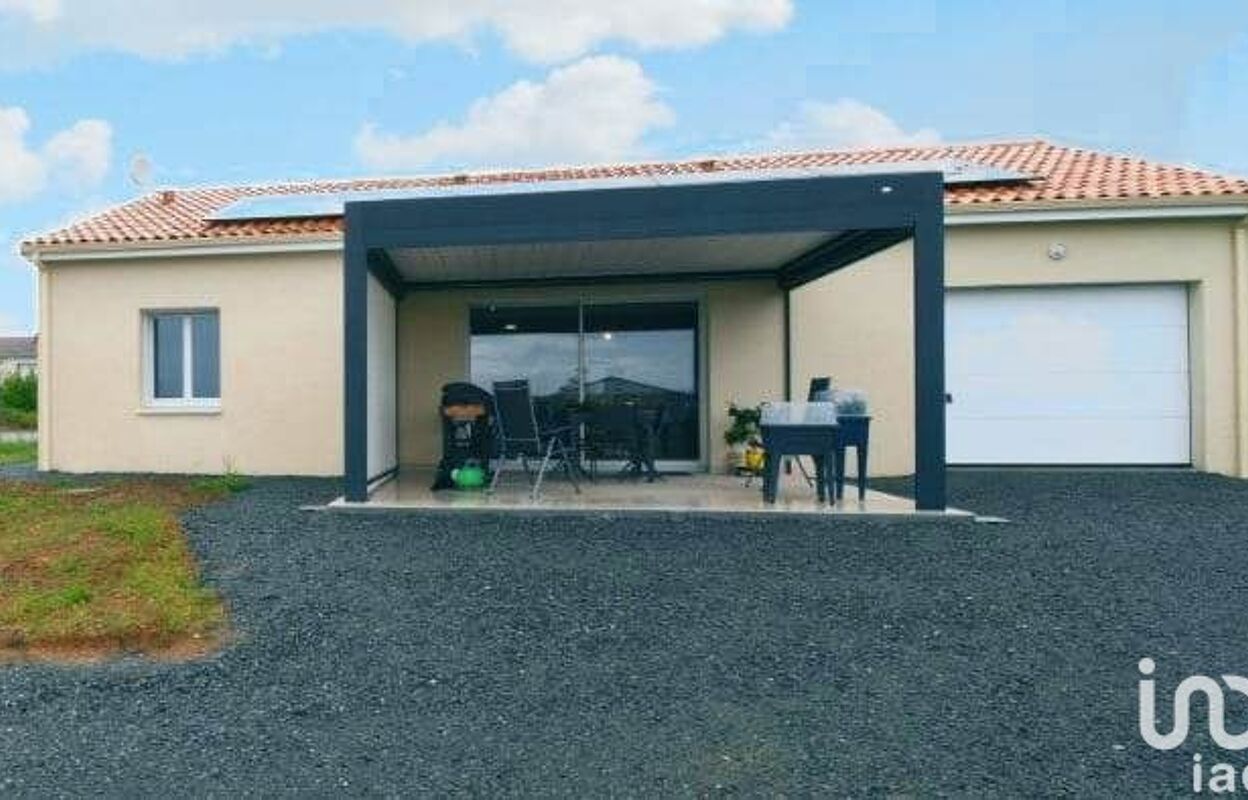 maison 3 pièces 80 m2 à vendre à Cléré-sur-Layon (49560)