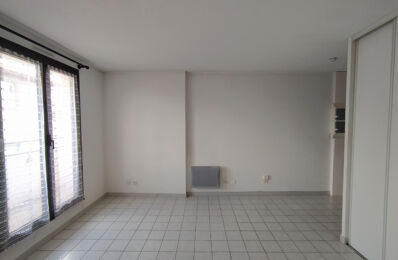 location appartement 410 € CC /mois à proximité de Riom (63200)