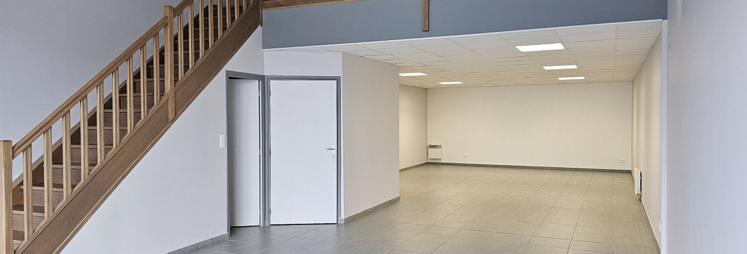 Commerce  142 m² à louer à Béthune (62400)