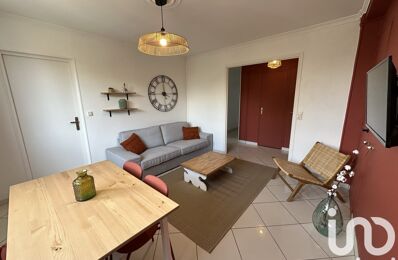 location appartement 340 € CC /mois à proximité de Pont-Sainte-Marie (10150)