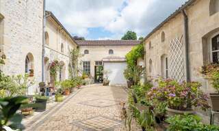 Maison 10 Pièces 359 m² à vendre à Saint-Savinien (17350)