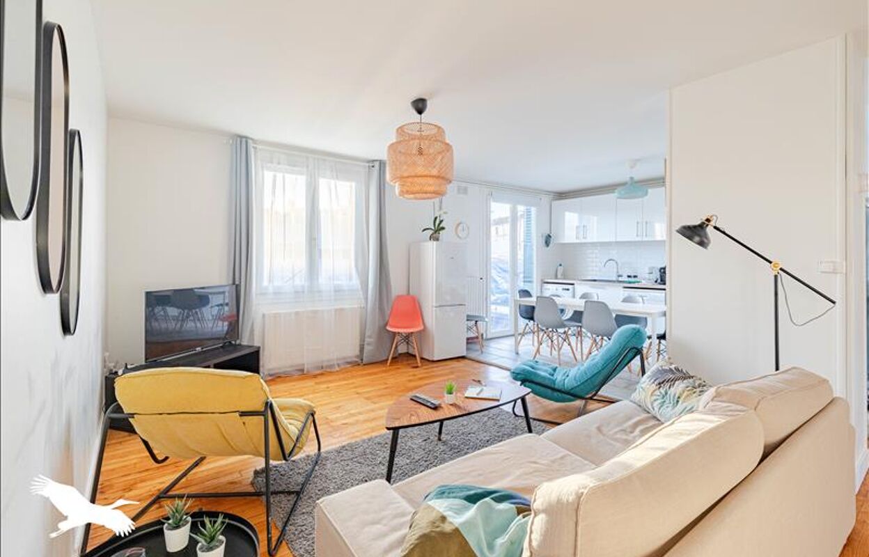 immeuble  pièces 475 m2 à vendre à Angoulême (16000)