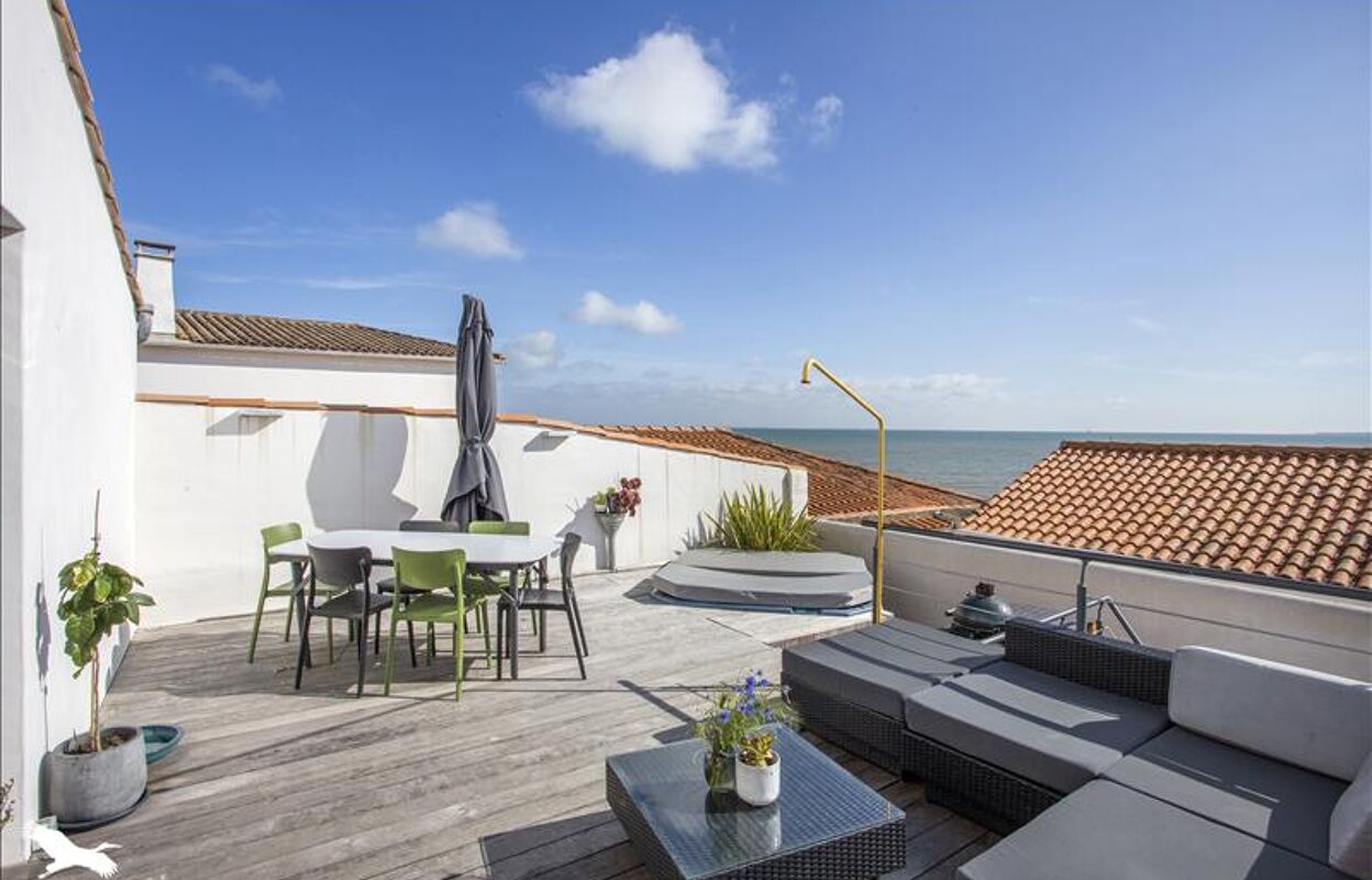 maison 7 pièces 190 m2 à vendre à Rivedoux-Plage (17940)