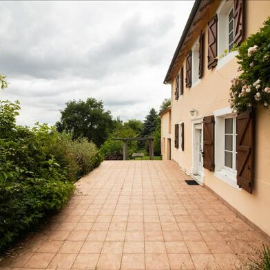 Maison 6 pièces 151 m²