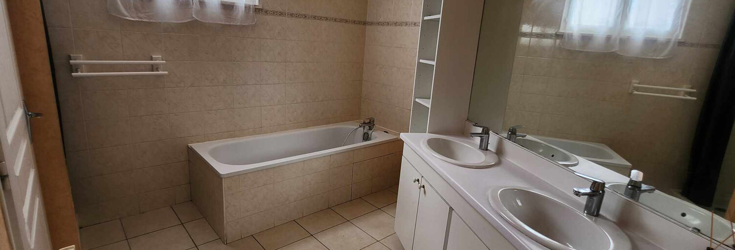 Maison 5 Pièces 109 m² à louer à Lachapelle-aux-Pots (60650)