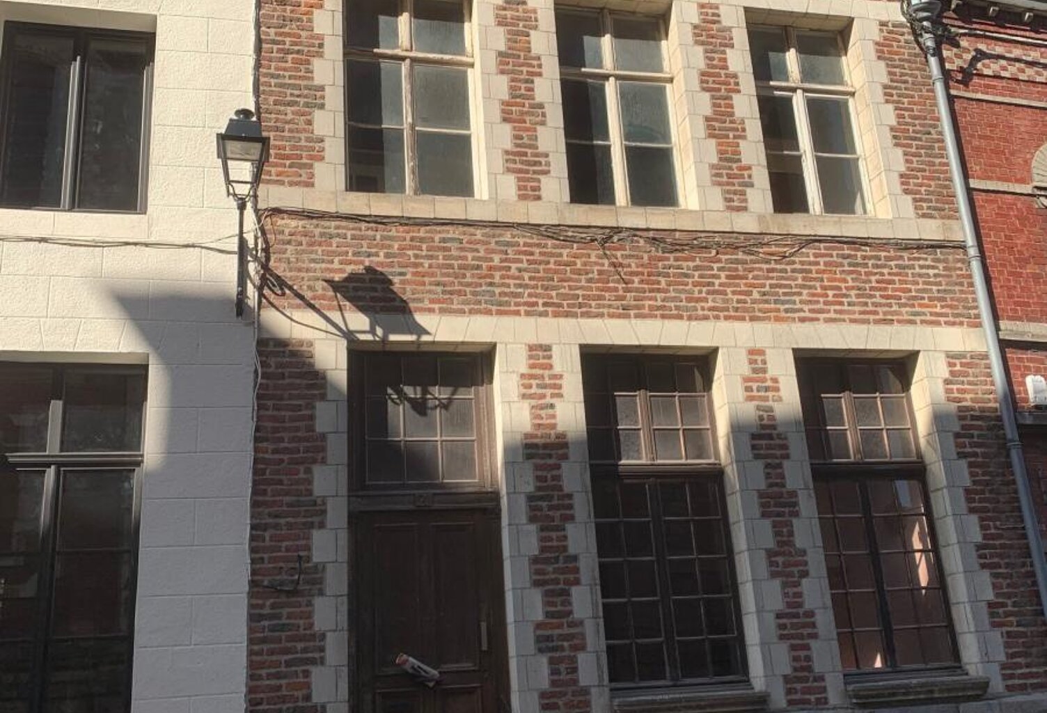 Maison à vendre en centre-ville de Cambrai — photo 1