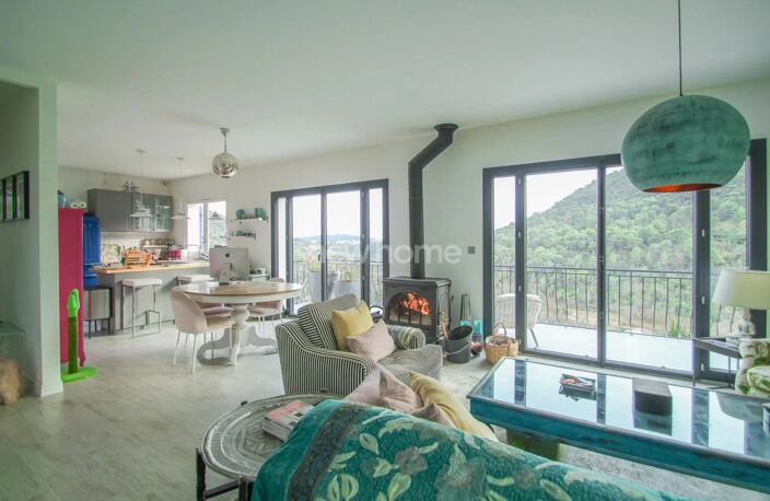 villa en parfait état avec belle vue dominante — photo 5