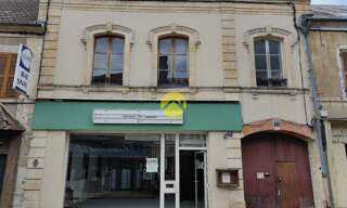 Maison 12 Pièces 250 m² à vendre à La Guerche-sur-l'Aubois (18150)