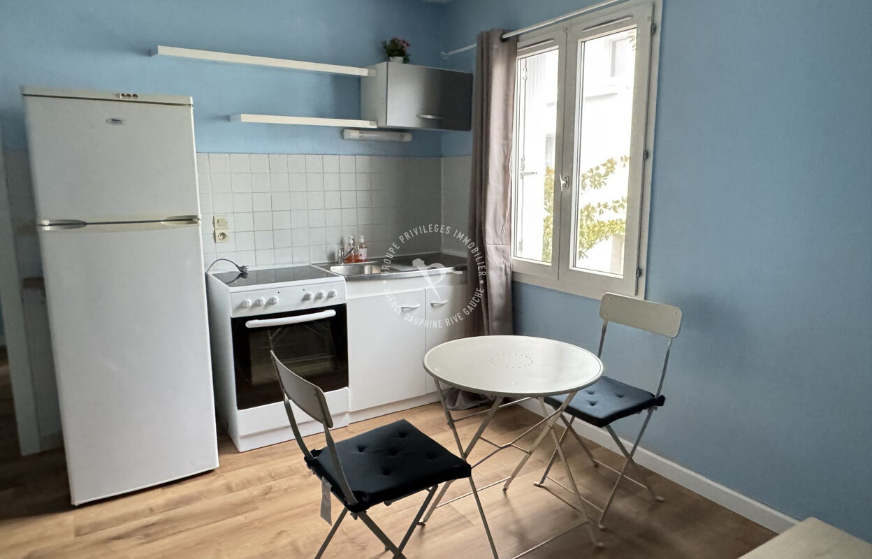 appartement 2 pièces 34 m2 à louer à Nantes (44100)