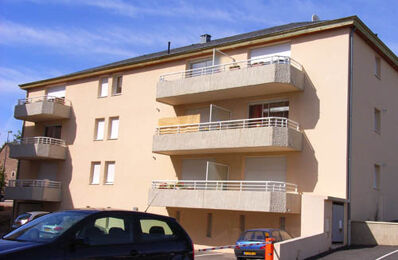 location appartement 422 € CC /mois à proximité de Bozouls (12340)