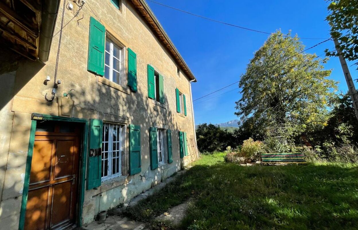 maison 6 pièces 163 m2 à vendre à Marches (26300)