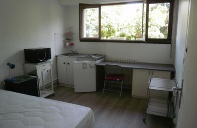 location appartement 450 € CC /mois à proximité de Marseille 5 (13005)