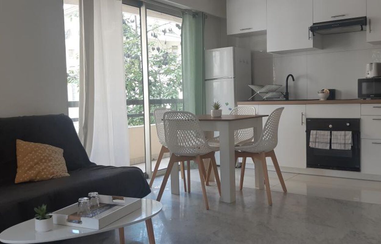 appartement 3 pièces 45 m2 à louer à Antibes (06600)