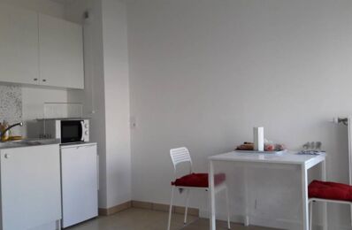 location appartement 720 € CC /mois à proximité de Thiais (94320)