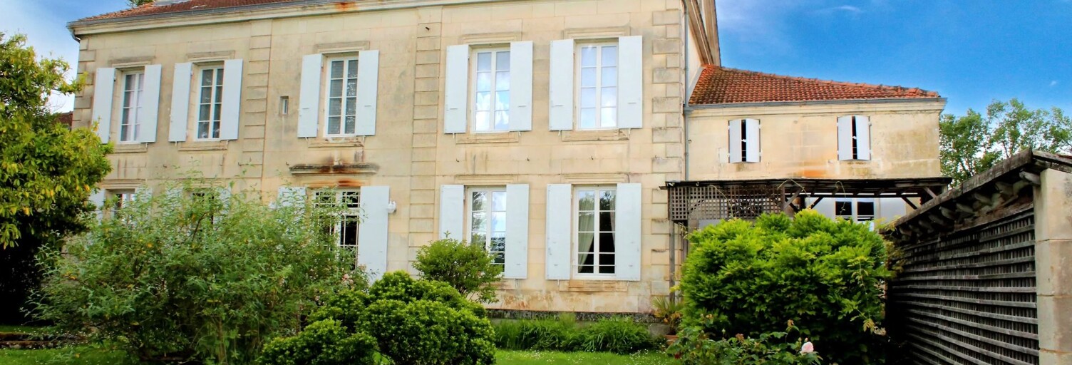 Maison 12 Pièces 400 m² à vendre à Saintes (17100)