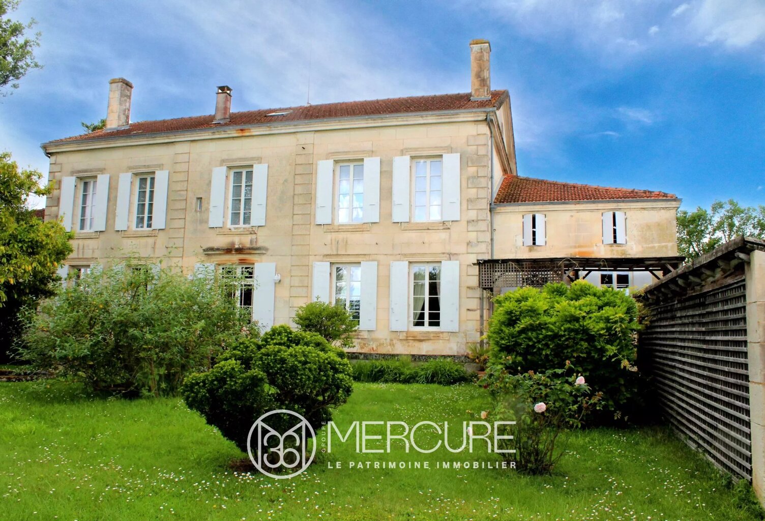 MAISON BOURGEOISE DU XIX siècle — photo 1
