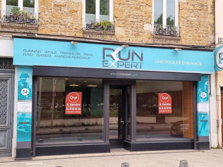 Bien Commercial À Louer — photo 1
