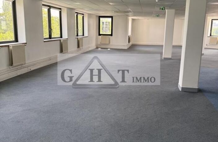 BUREAUX 400 M² A LOUER SAINT DENIS — photo 5