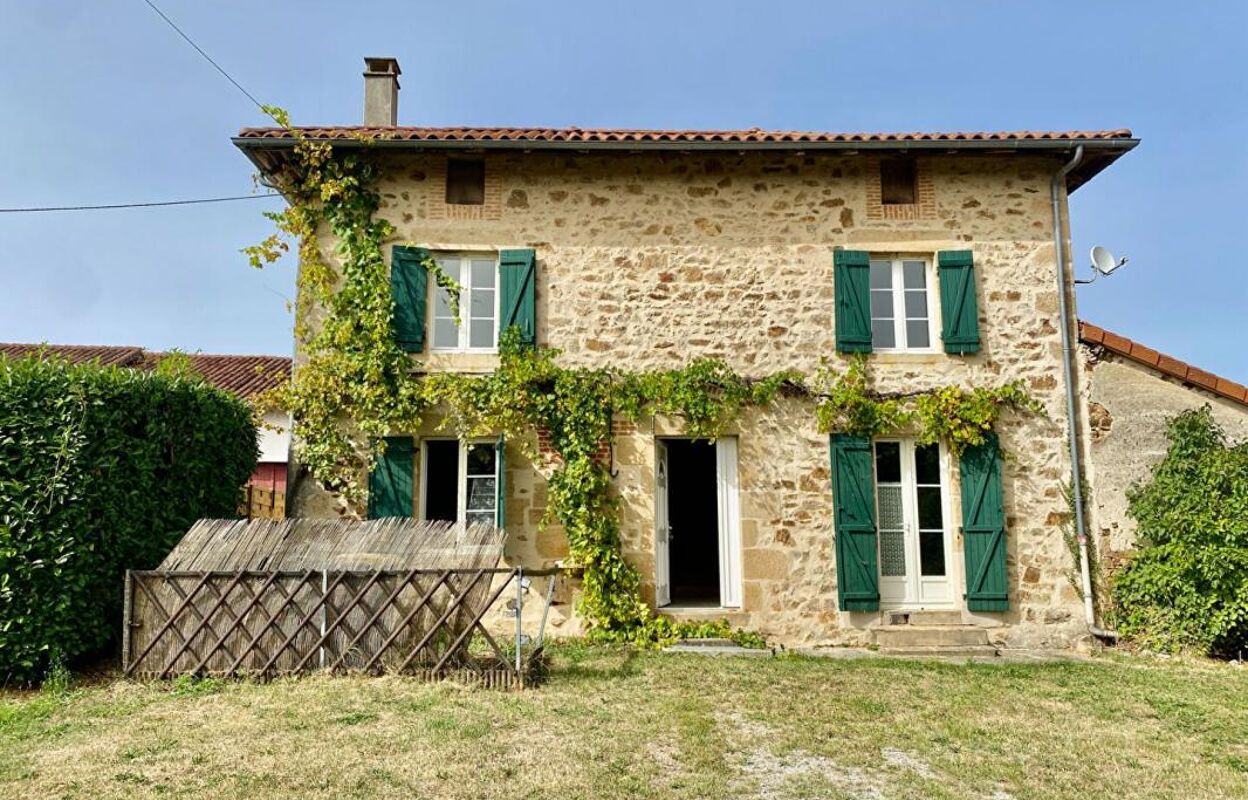 maison 5 pièces 105 m2 à vendre à Peyrilhac (87510)