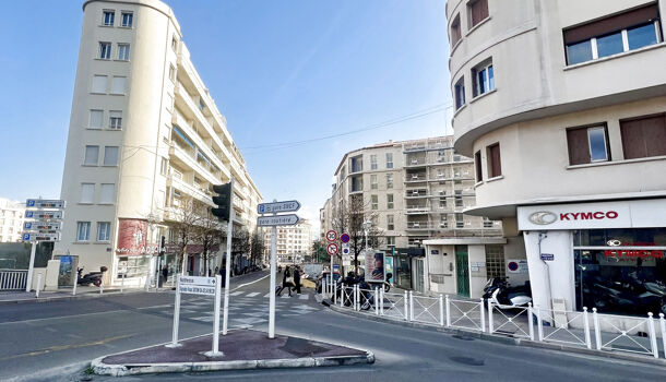 Local commercial  à louer Toulon 83000