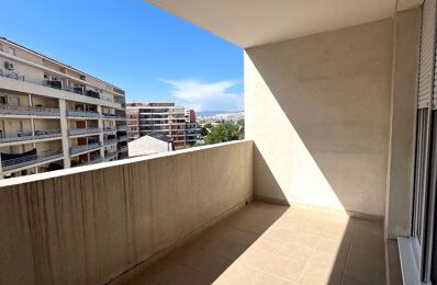 location appartement 1 100 € CC /mois à proximité de Marseille 13 (13013)
