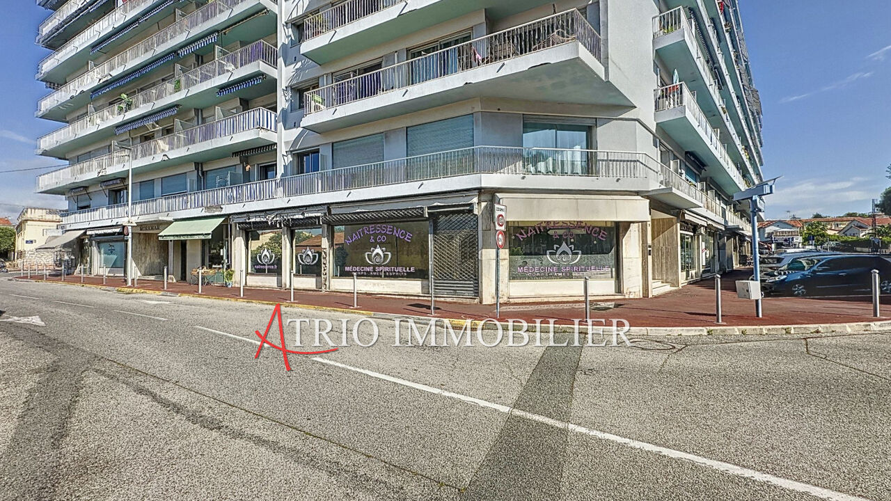 commerce  pièces 100 m2 à louer à Cagnes-sur-Mer (06800)