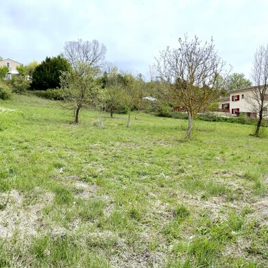 Terrain 1582 m²