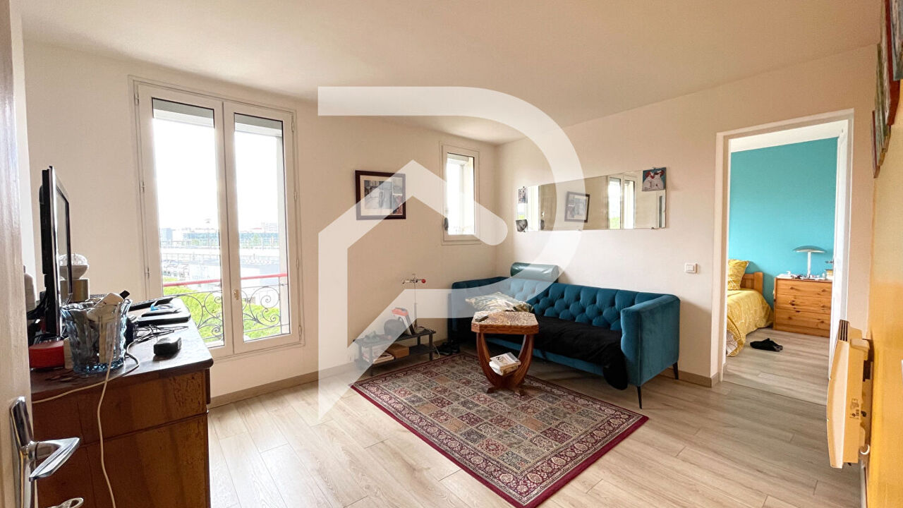 appartement 3 pièces 49 m2 à vendre à Clichy (92110)