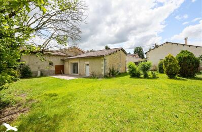 vente maison 197 000 € à proximité de Champagne-Vigny (16250)