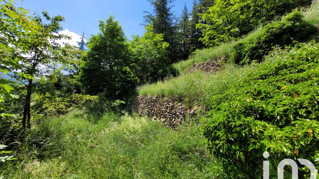 terrain  pièces 2570 m2 à vendre à Le Cheylard (07160)