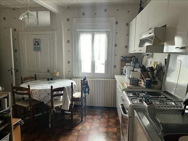 Maison de ville de 7 pièces principales — photo du bien